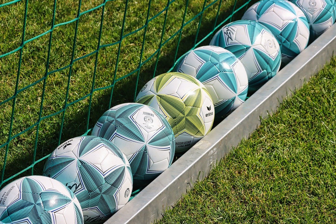 サッカーのACLを効果的に伸ばすストレッチ方法は？